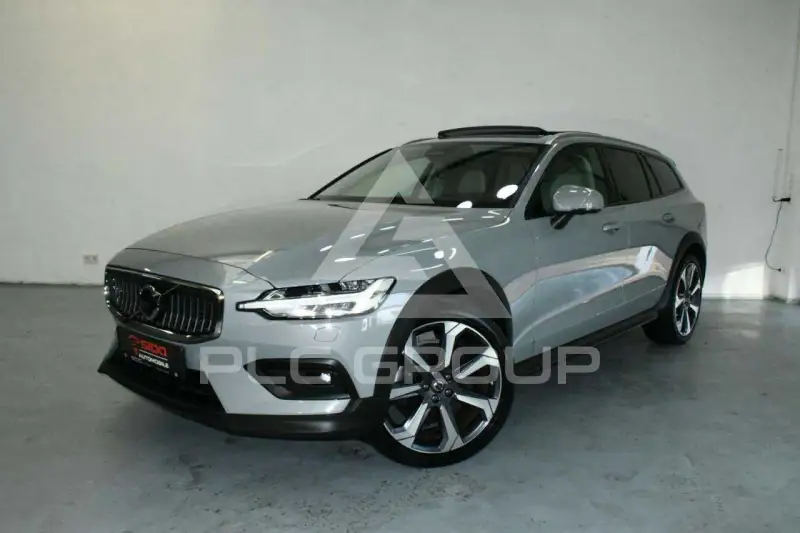2023 Volvo V60