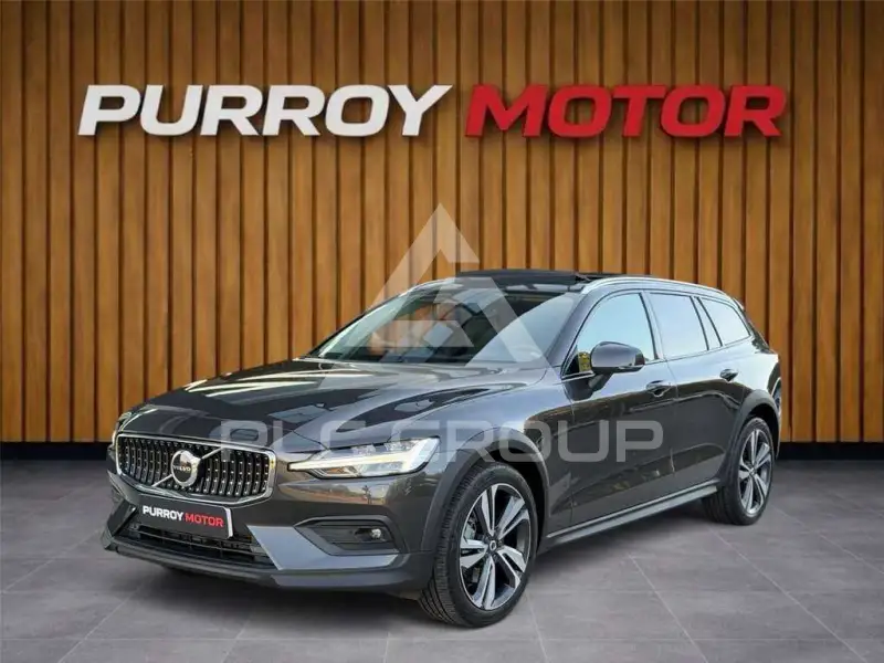 2023 Volvo V60