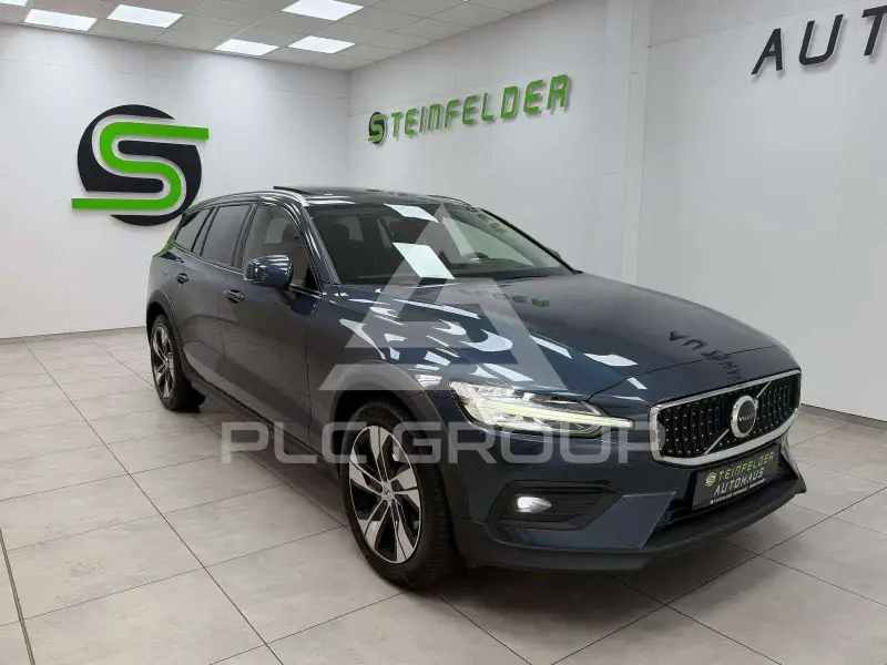 2023 Volvo V60