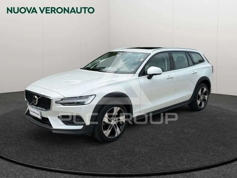 2023 Volvo V60