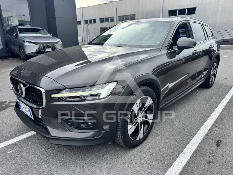 2023 Volvo V60