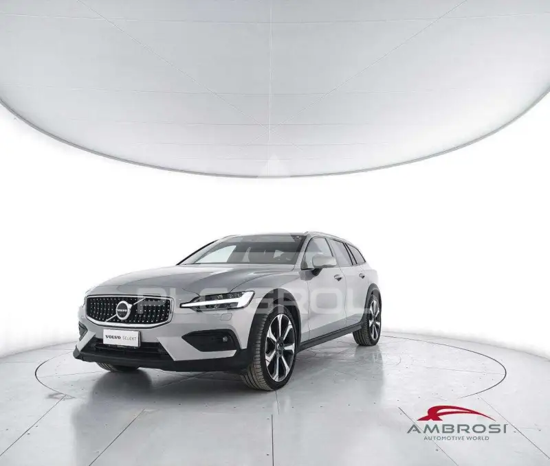 2023 Volvo V60