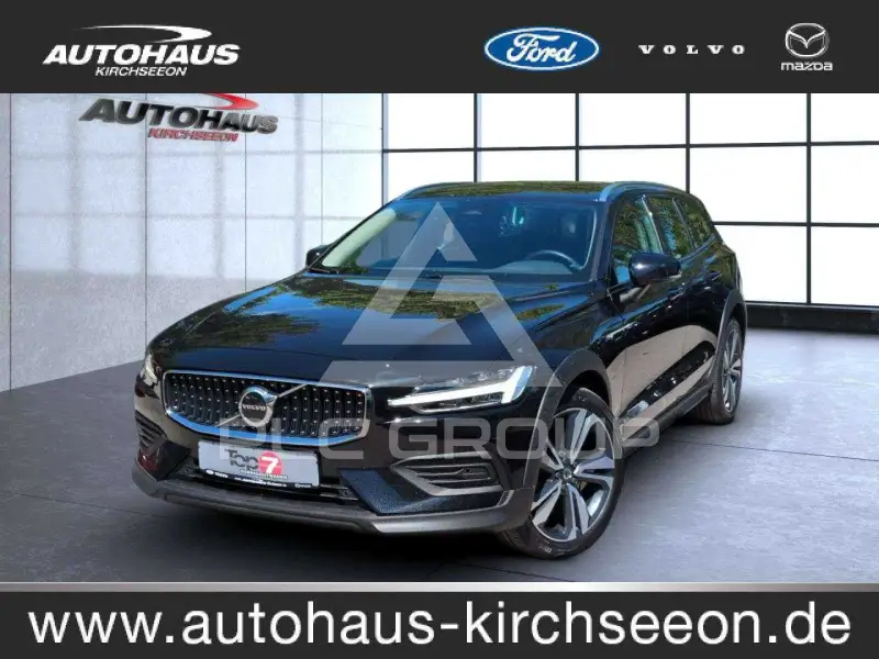 2023 Volvo V60