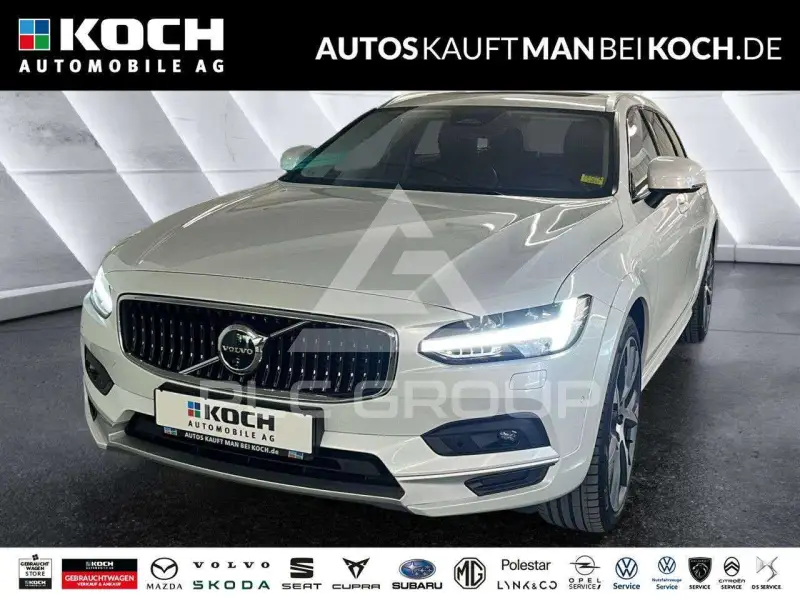 2023 Volvo V90