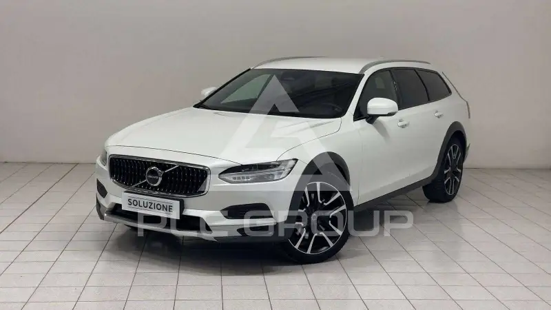 2023 Volvo V90