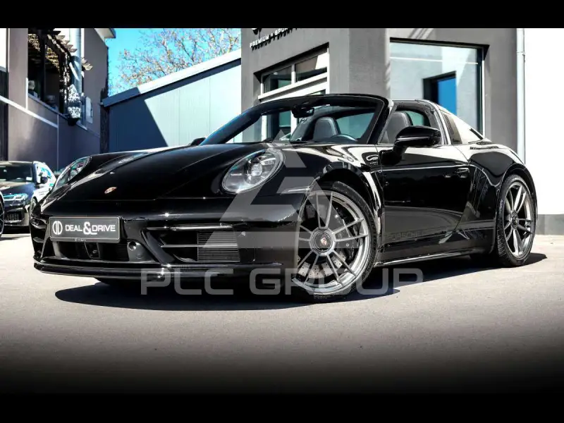 2023 Porsche 911