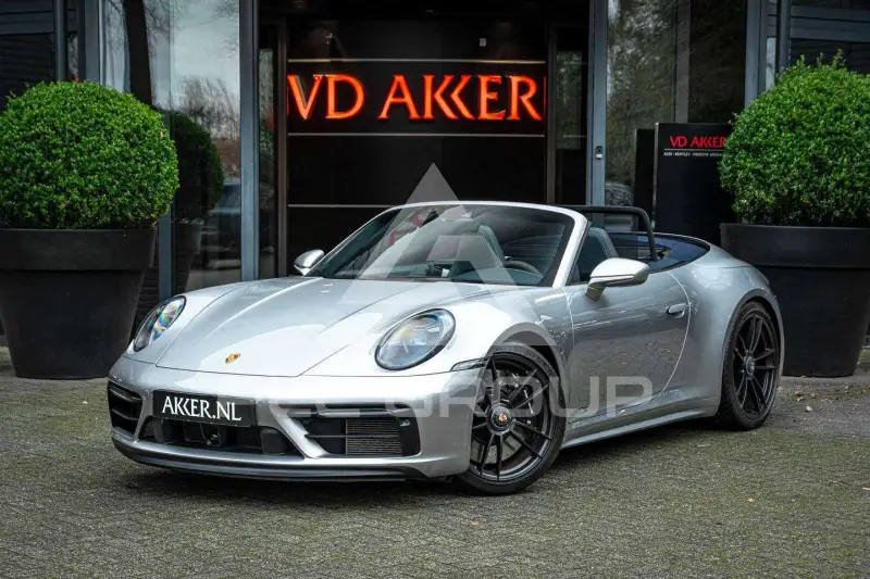 2023 Porsche 911