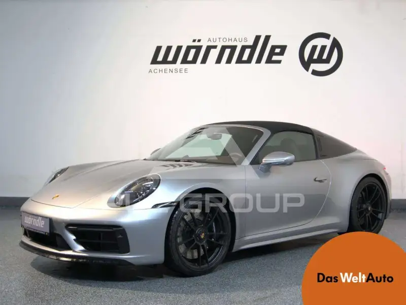 2023 Porsche 911