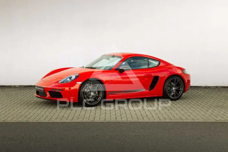 2023 Porsche 718