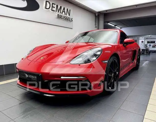 2023 Porsche 718