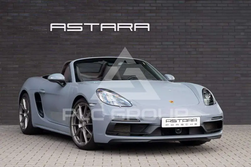 2023 Porsche 718