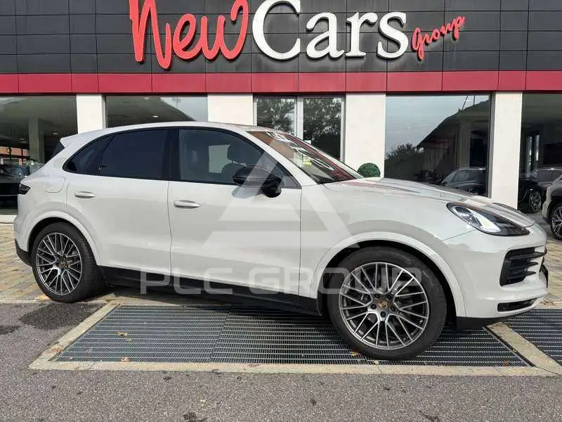 2023 Porsche Cayenne
