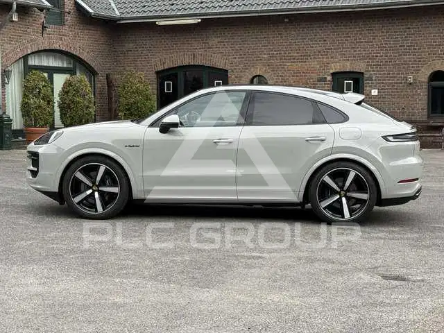 2023 Porsche Cayenne