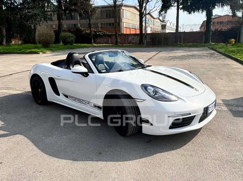 2023 Porsche BOXSTER
