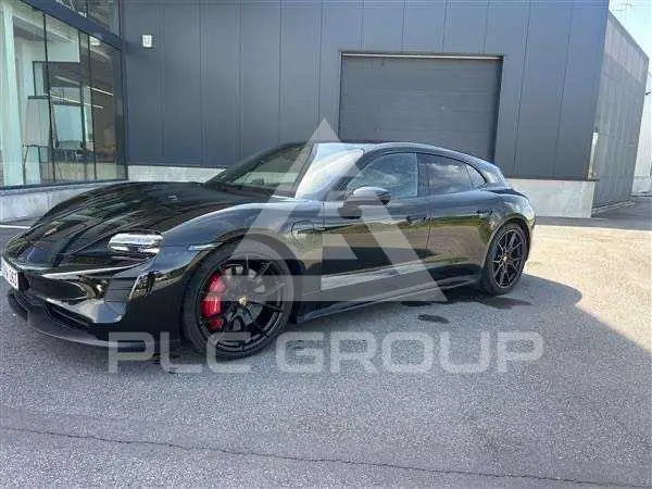 2023 Porsche Taycan