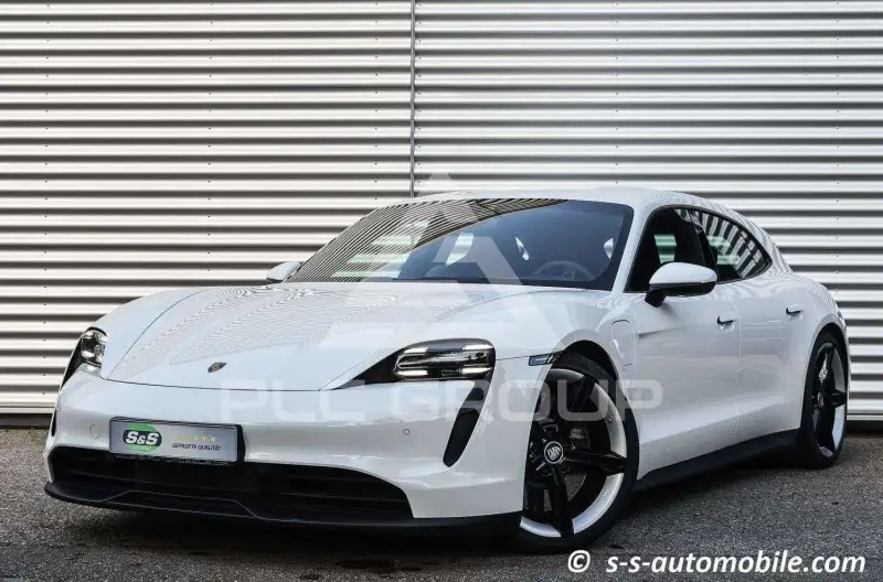 2023 Porsche Taycan