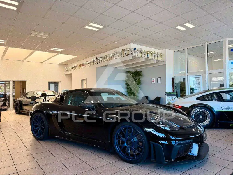 2023 Porsche Cayman