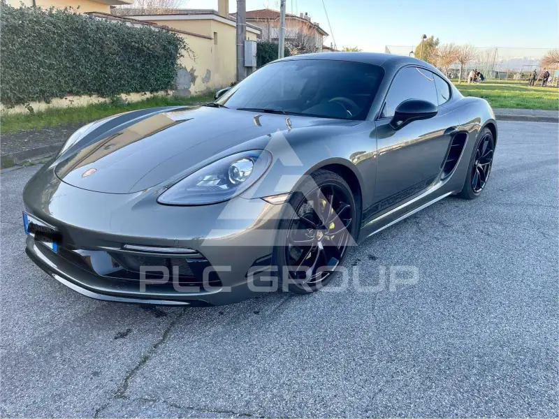 2023 Porsche Cayman