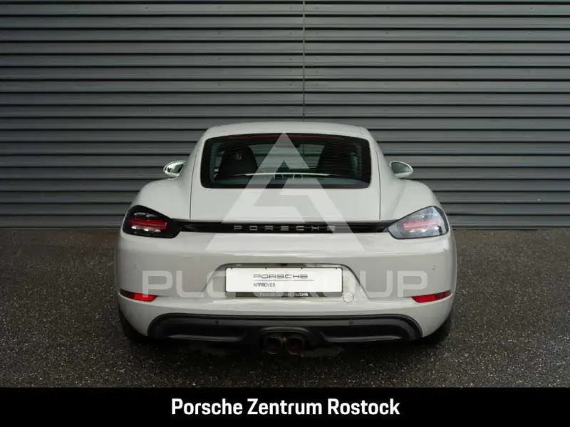 2023 Porsche Cayman
