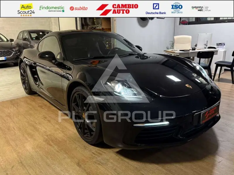 2023 Porsche Cayman