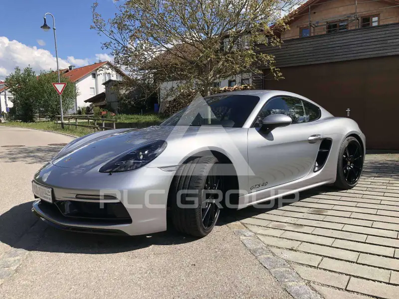 2023 Porsche Cayman