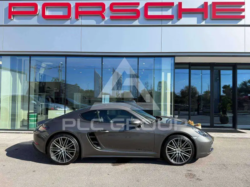 2023 Porsche Cayman