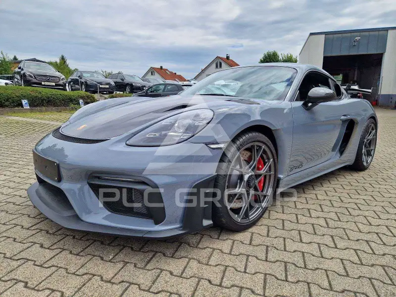 2023 Porsche Cayman
