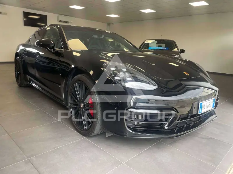 2023 Porsche Panamera