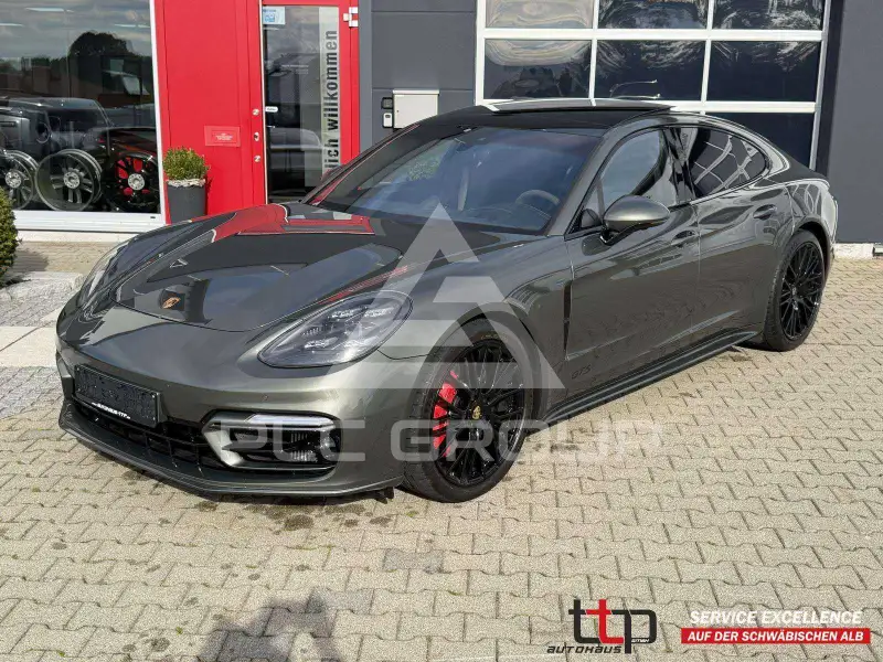 2023 Porsche Panamera