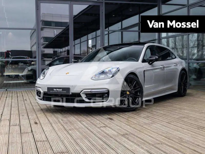 2023 Porsche Panamera