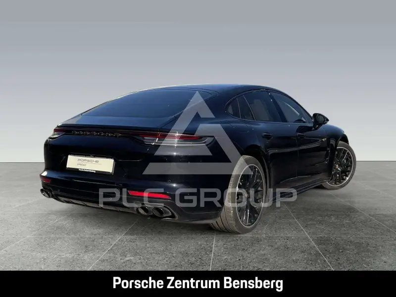 2023 Porsche Panamera