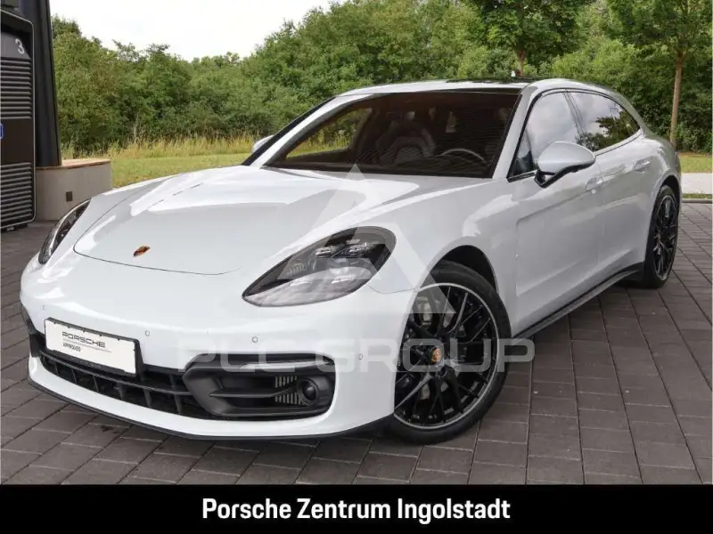 2023 Porsche Panamera