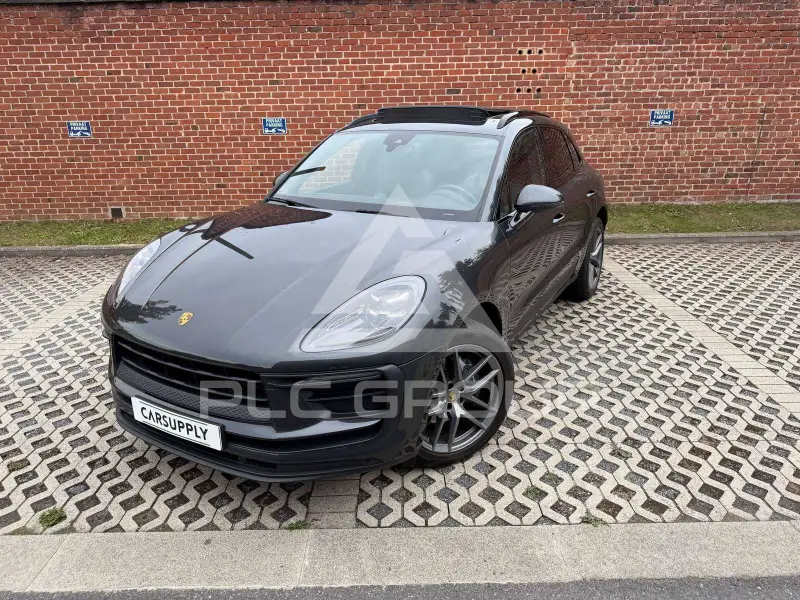 2023 Porsche MACAN