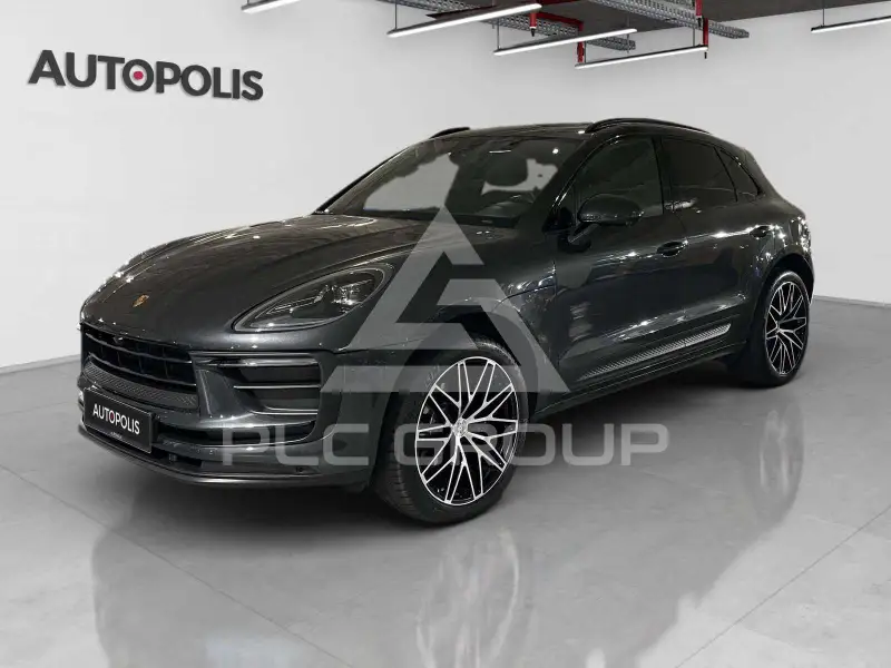 2023 Porsche MACAN
