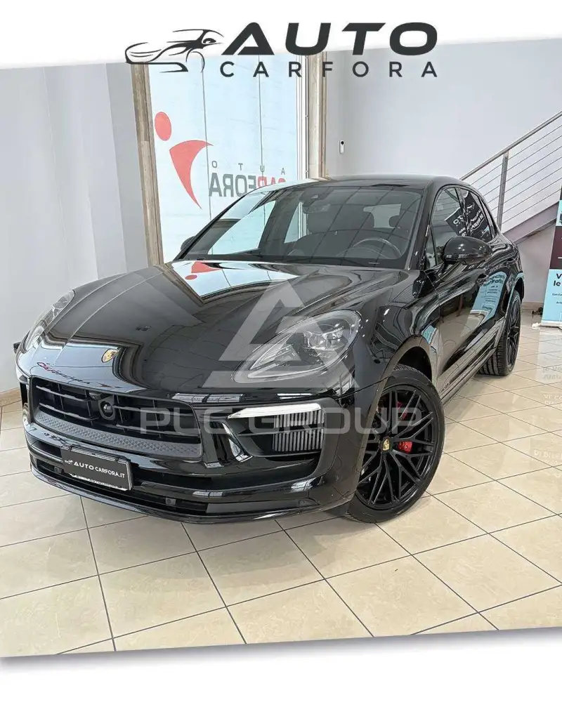 2023 Porsche MACAN