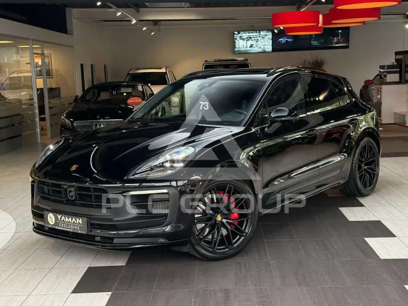 2023 Porsche MACAN