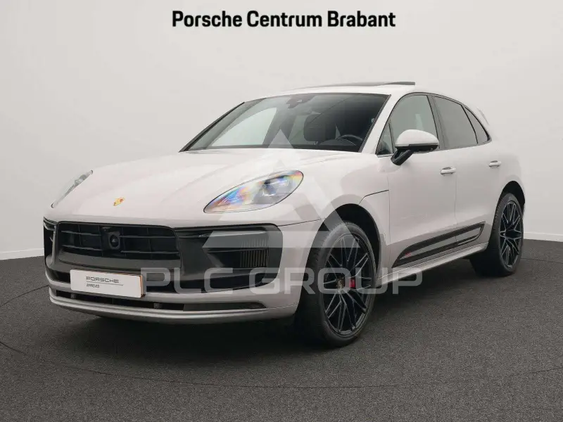 2023 Porsche MACAN