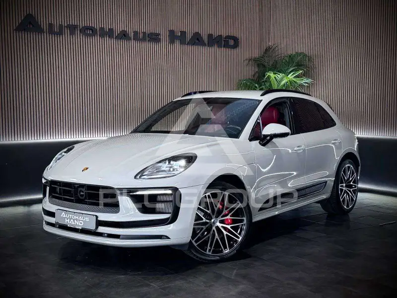 2023 Porsche MACAN