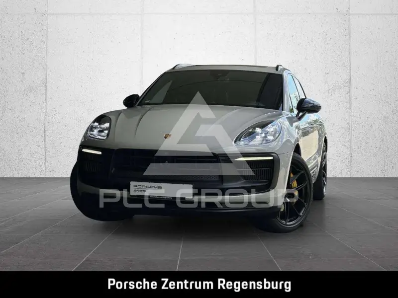 2023 Porsche MACAN