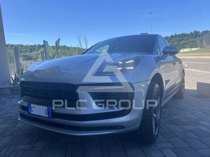 2023 Porsche MACAN