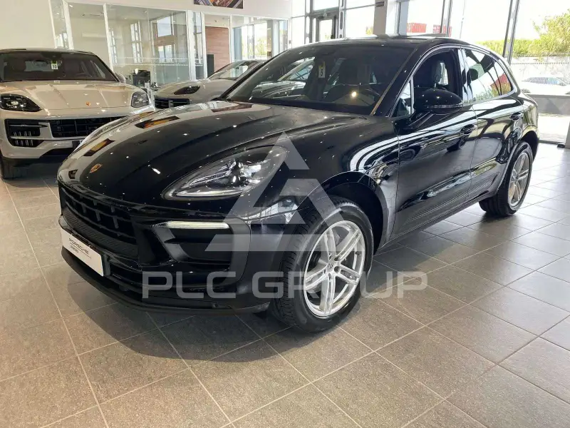 2023 Porsche MACAN