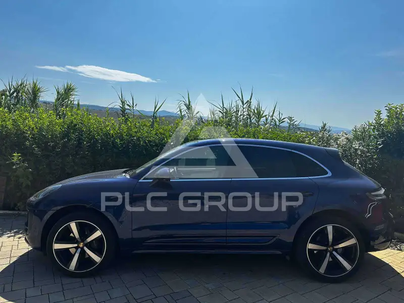 2023 Porsche MACAN