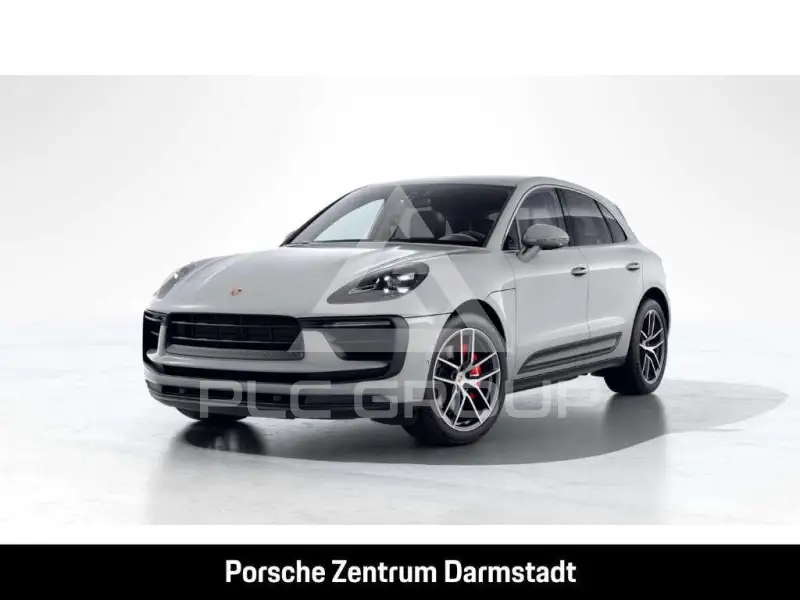 2023 Porsche MACAN