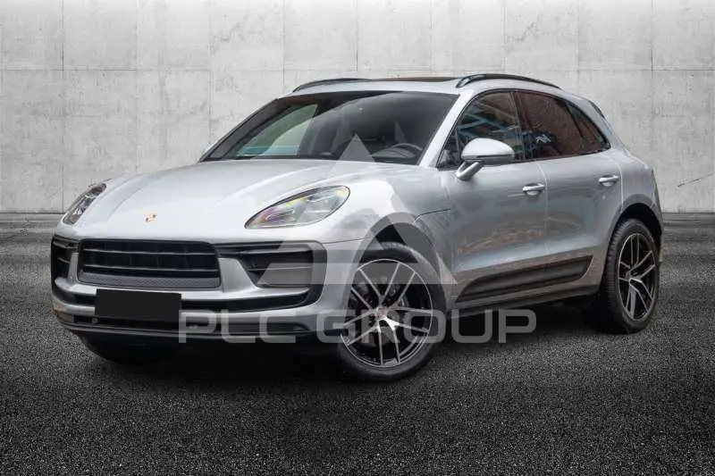 2023 Porsche MACAN