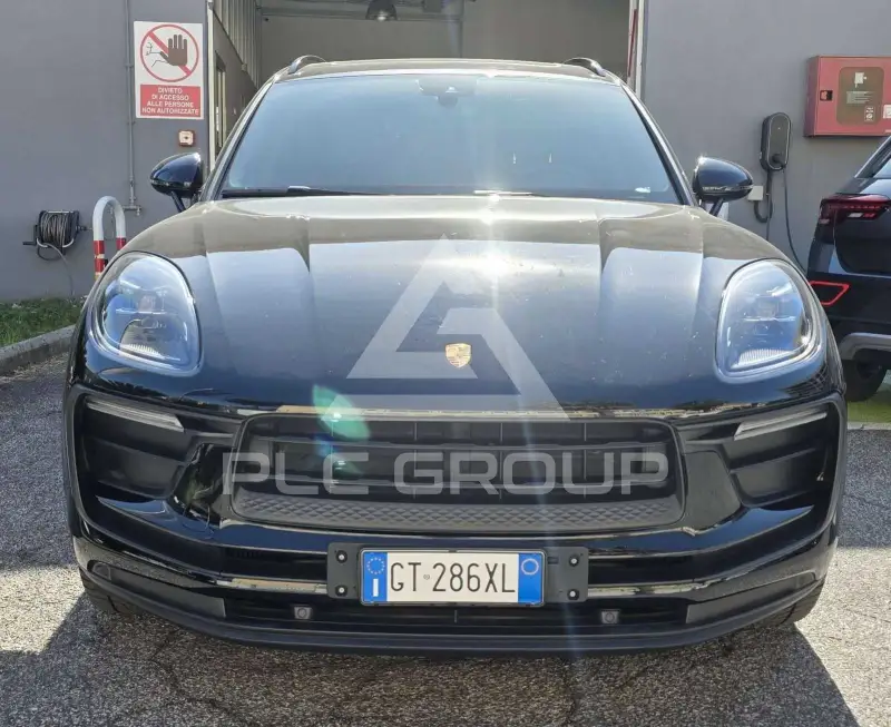 2023 Porsche MACAN