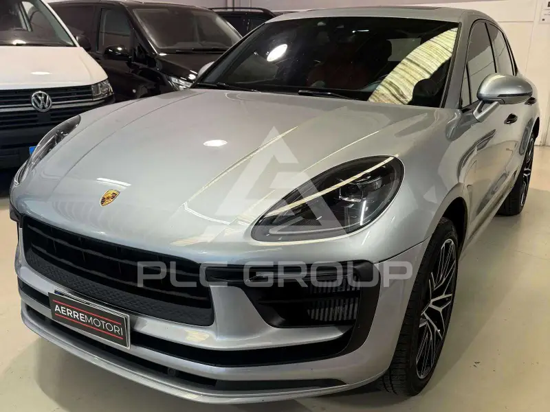 2023 Porsche MACAN