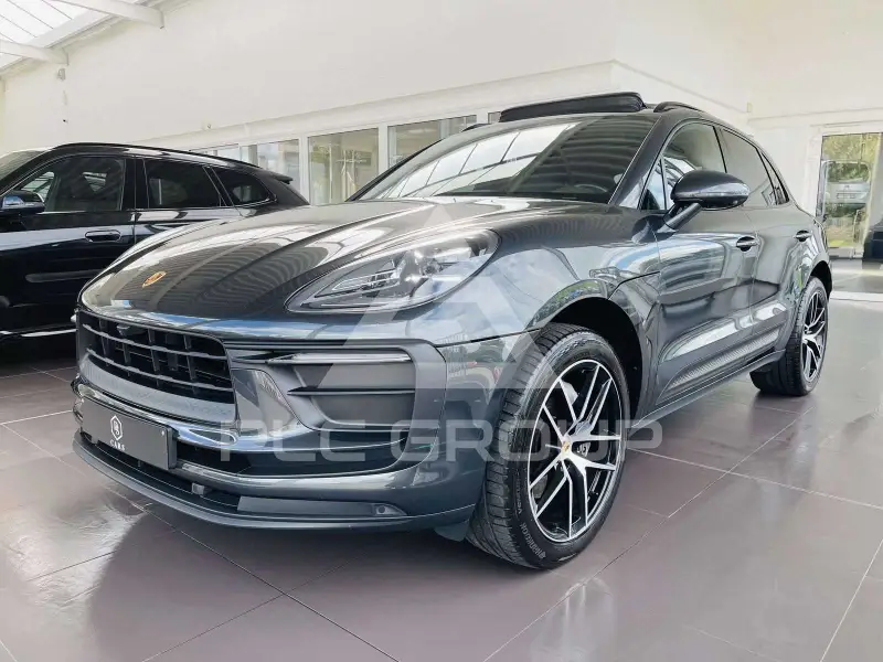 2023 Porsche MACAN