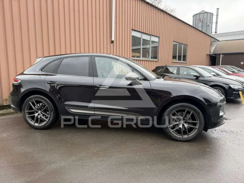 2023 Porsche MACAN