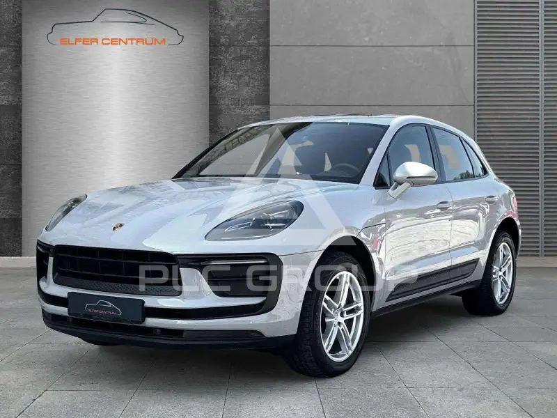 2023 Porsche MACAN