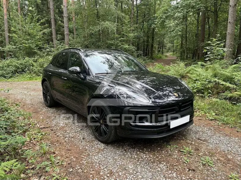 2023 Porsche MACAN